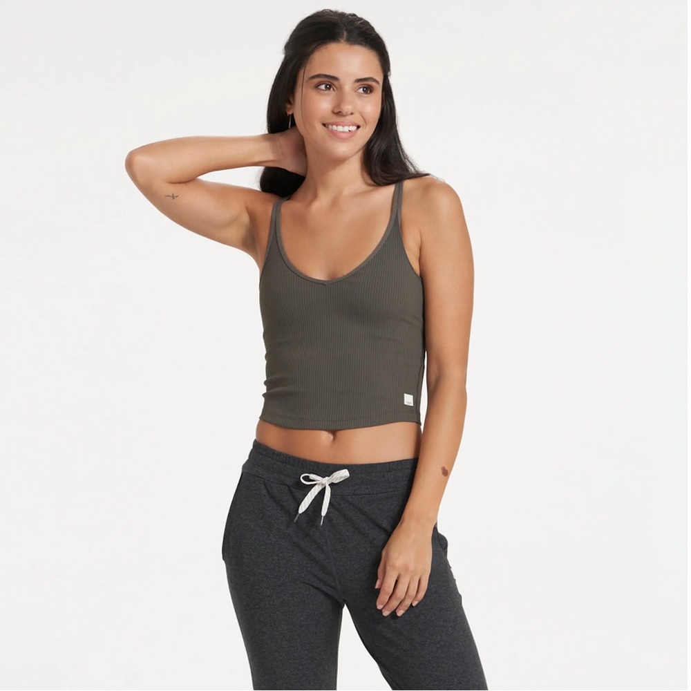 Vuori Olive Tank Top - Picture 5 of 5